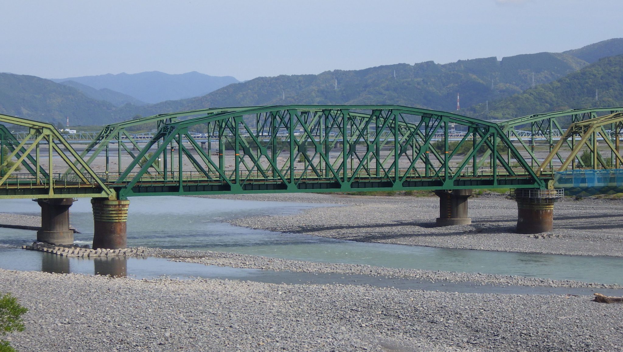 橋りょうペイント塗替B工事静岡保線所管内ペイント塗替工　大井川橋りょう（在来線）